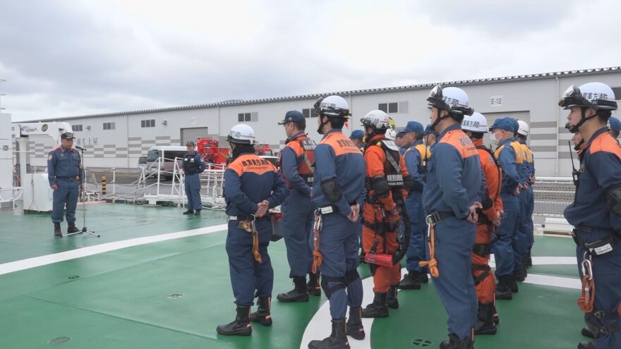 海外クルーズ船が過去最多9隻寄港の敦賀港で救助訓練